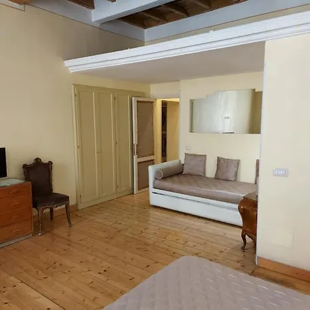 Residenza Al Corso Bed and breakfast 3*