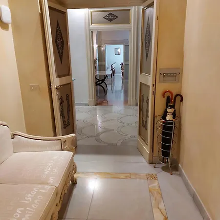 Bed & Breakfast Residenza Al Corso 4*