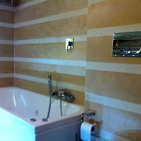 Bed & Breakfast Residenza Al Corso 4*